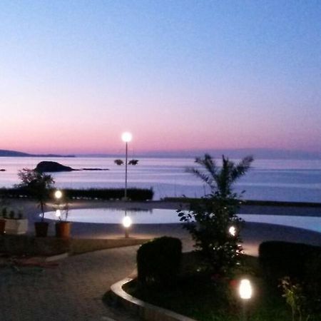 Alexander Lozenets Beach Complex Apartment ภายนอก รูปภาพ