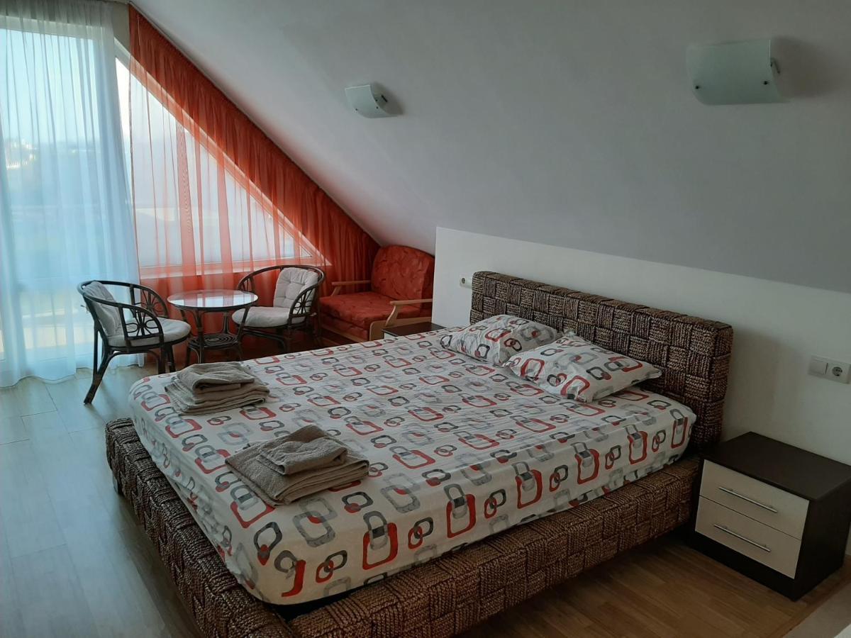 Alexander Lozenets Beach Complex Apartment ภายนอก รูปภาพ